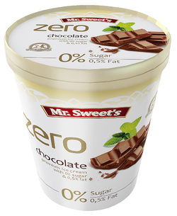 Насладете се на всяка хапка от този сладолед в три вкуса – ванилия, шоколад и йогурт.